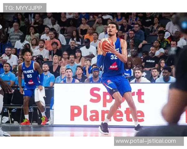 文班亚马法国队首战狂砍27分大胜意大利引发NBA球探热议